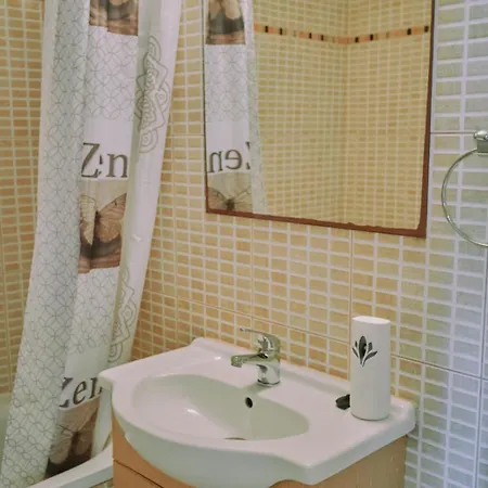 Rosam Seaview Apartment *